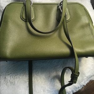 Avocado green Coach shoulder/tote leather purse. Removable strap.